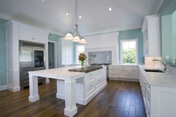 Move in Move Out Cleaning by InstaClean